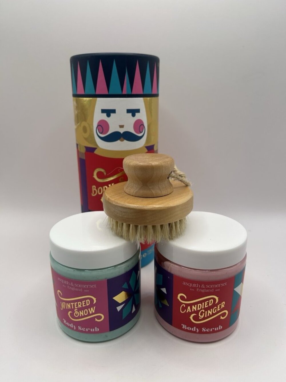Asquith & Somerset Body Scrub Wintered Snow/Candied Ginger Duo & Body Brush Set